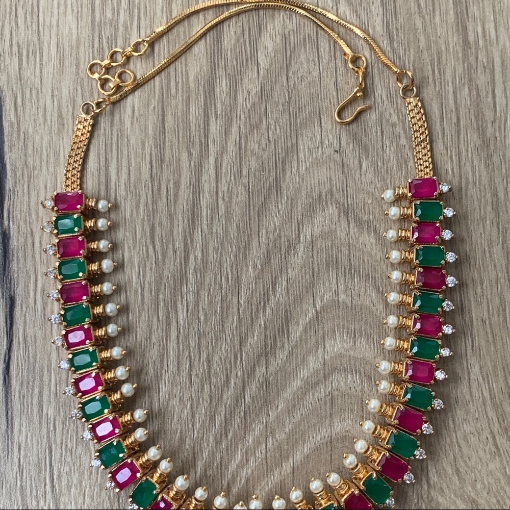 Ruby, Emerald and pearl Necklace